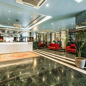 Hotel Foxoso Hotel, Delhi Airport ****